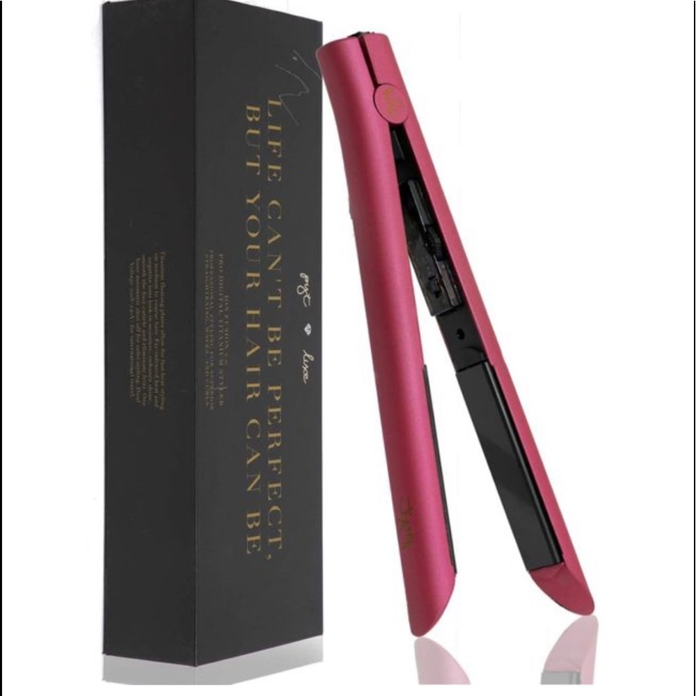 PYT Luxe flat iron hair straightener